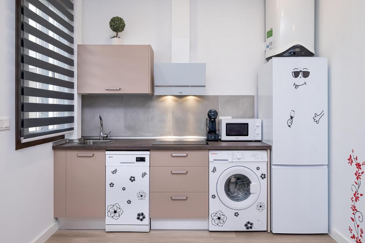 Bhost - Regina Ll Apartment กอร์โดบา ภายนอก รูปภาพ