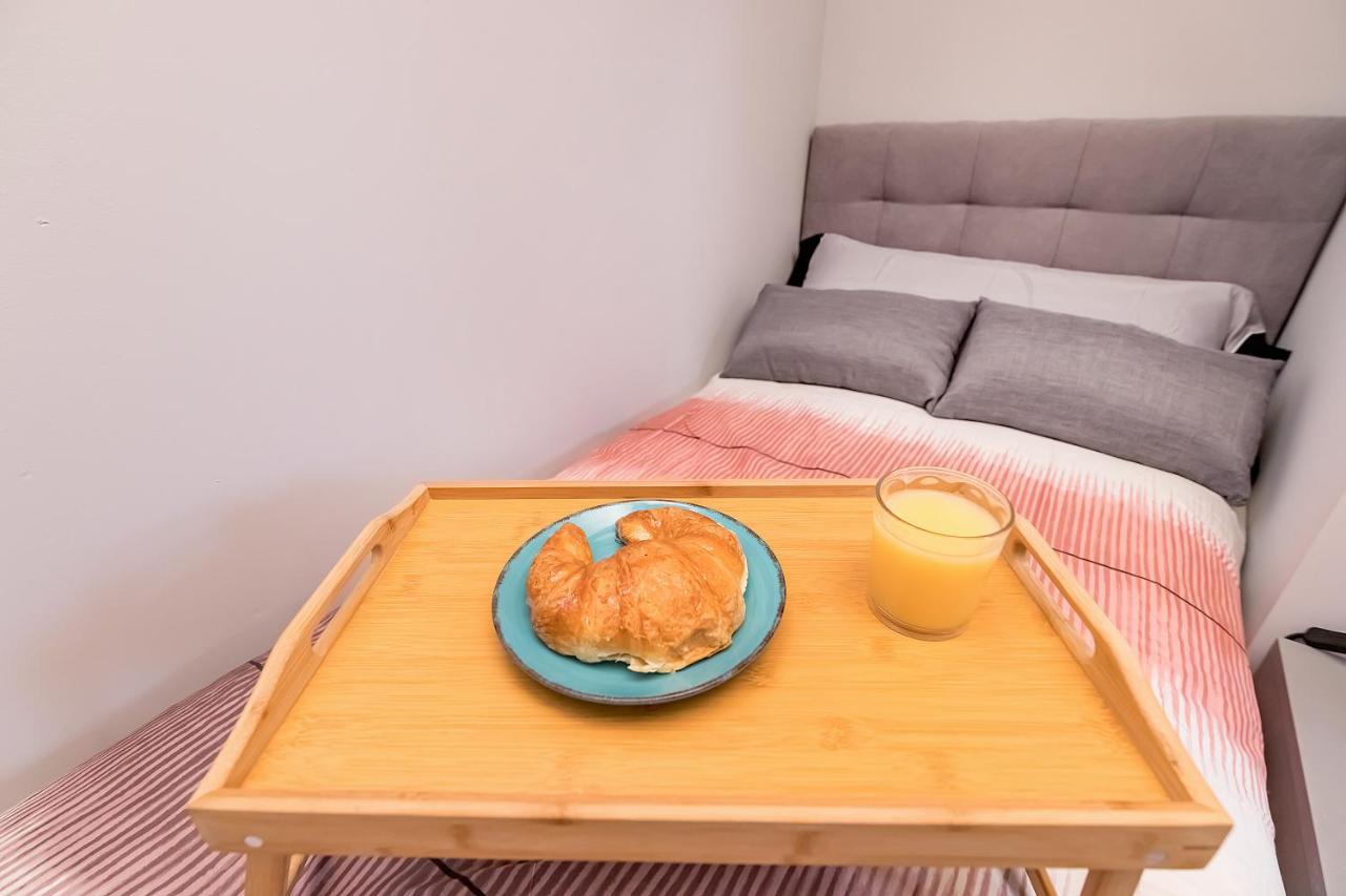 Bhost - Regina Ll Apartment กอร์โดบา ภายนอก รูปภาพ